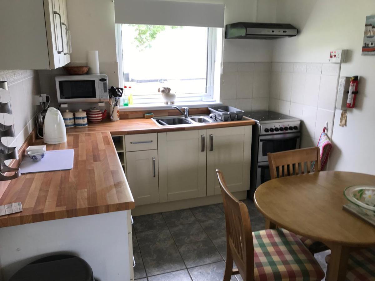Number 43 The Gower Holiday Village 斯旺西 外观 照片
