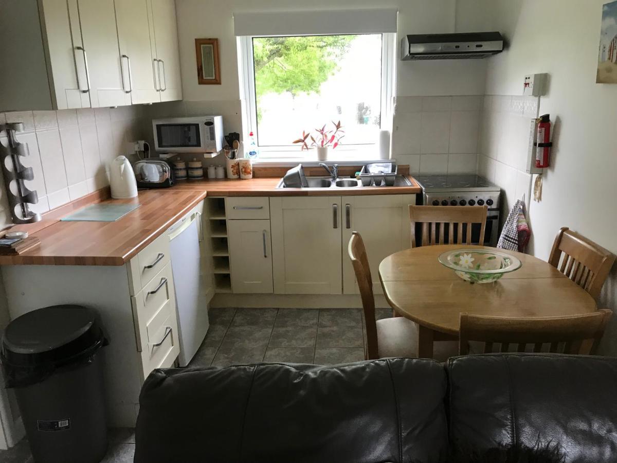 Number 43 The Gower Holiday Village 斯旺西 外观 照片